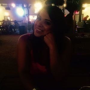 Meet your Posher, Sabina